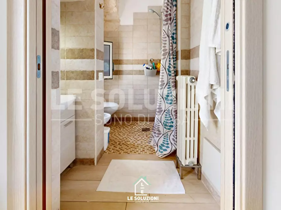 Immagine 19 di Casa indipendente in vendita  in Via Guglielmo Marconi 57 a Castellana Grotte