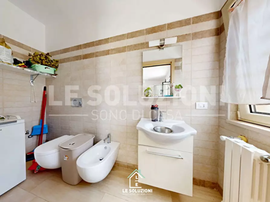 Immagine 21 di Casa indipendente in vendita  in Via Guglielmo Marconi 57 a Castellana Grotte
