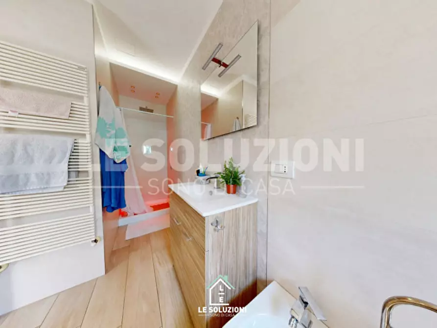 Immagine 26 di Casa indipendente in vendita  in Via Guglielmo Marconi 57 a Castellana Grotte