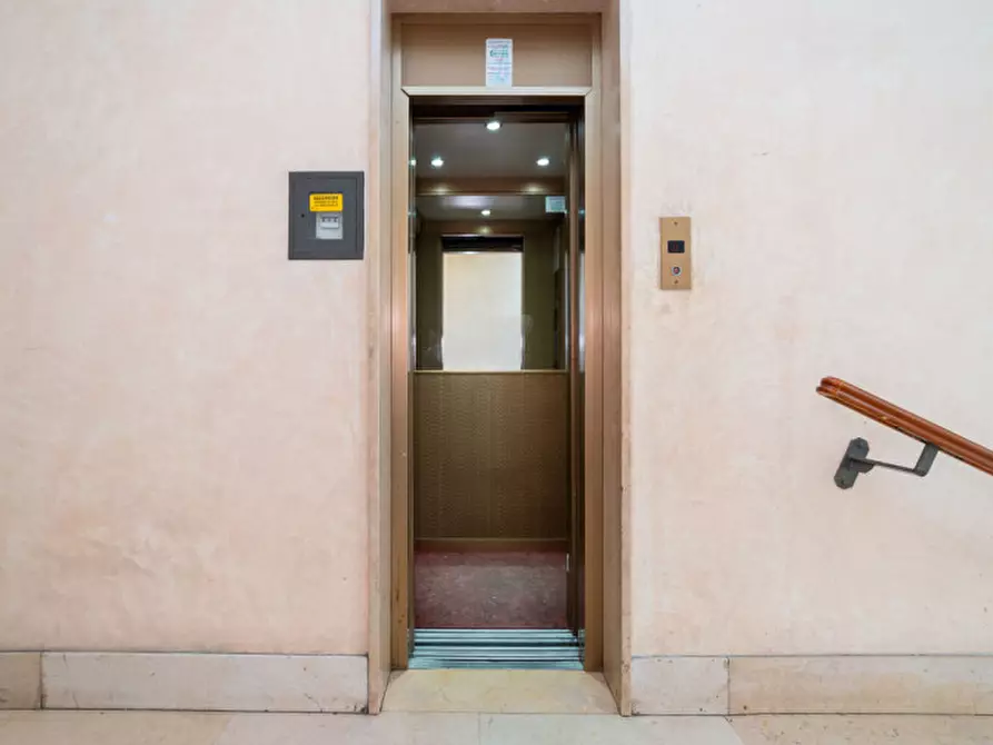 Immagine 3 di Appartamento in vendita  in Corso Chieti 23 a Torino