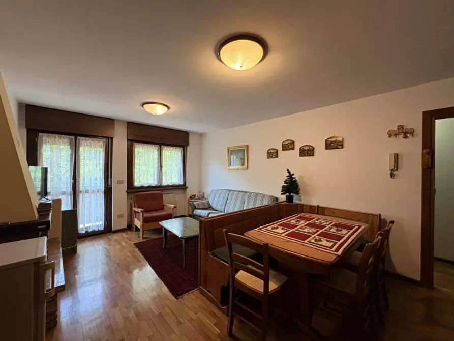 Immagine 1 di Appartamento in vendita  in Via Cella, 11 a Auronzo Di Cadore