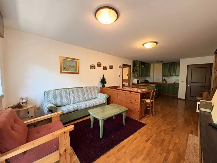 Immagine 2 di Appartamento in vendita  in Via Cella, 11 a Auronzo Di Cadore