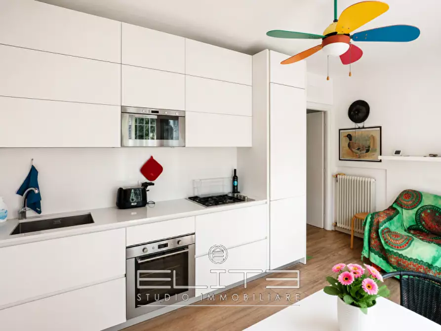 Immagine 6 di Appartamento in vendita  in VIA OSIMO 29 a Numana