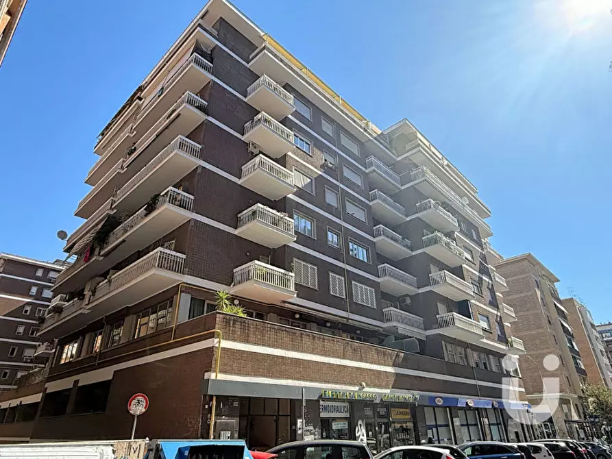 Immagine 1 di Appartamento in vendita  in Via Giovanni Andrea Badoero a Roma
