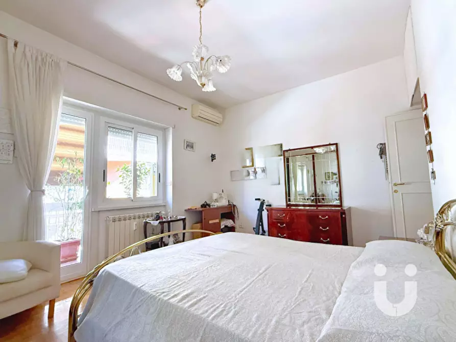 Immagine 5 di Appartamento in vendita  in Via Giovanni Andrea Badoero a Roma