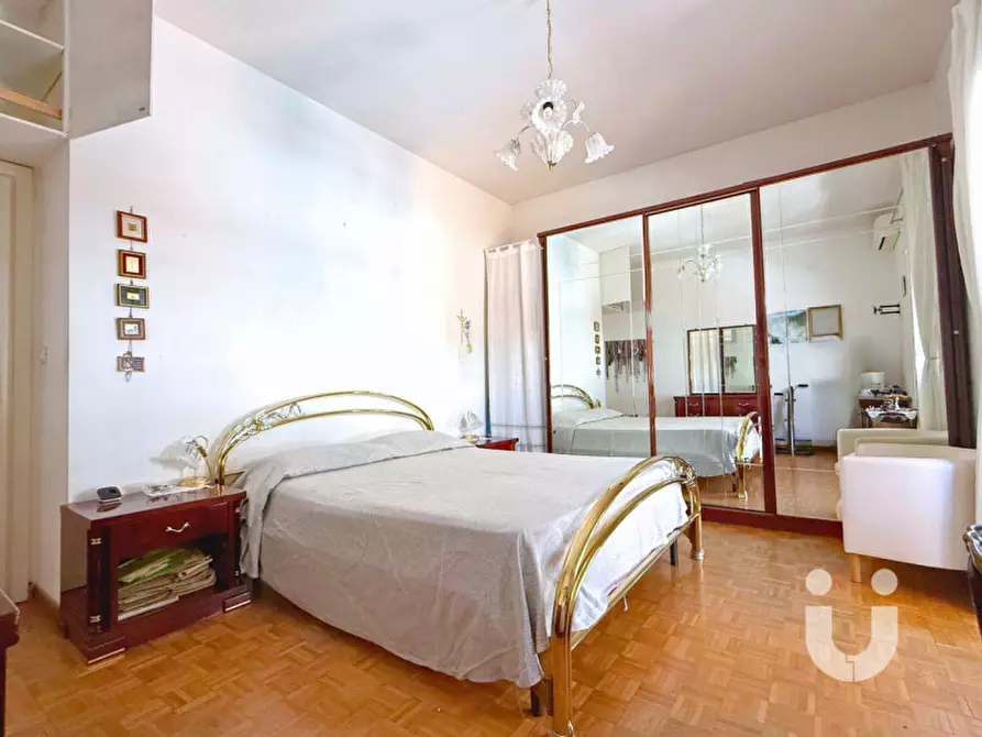 Immagine 12 di Appartamento in vendita  in Via Giovanni Andrea Badoero a Roma