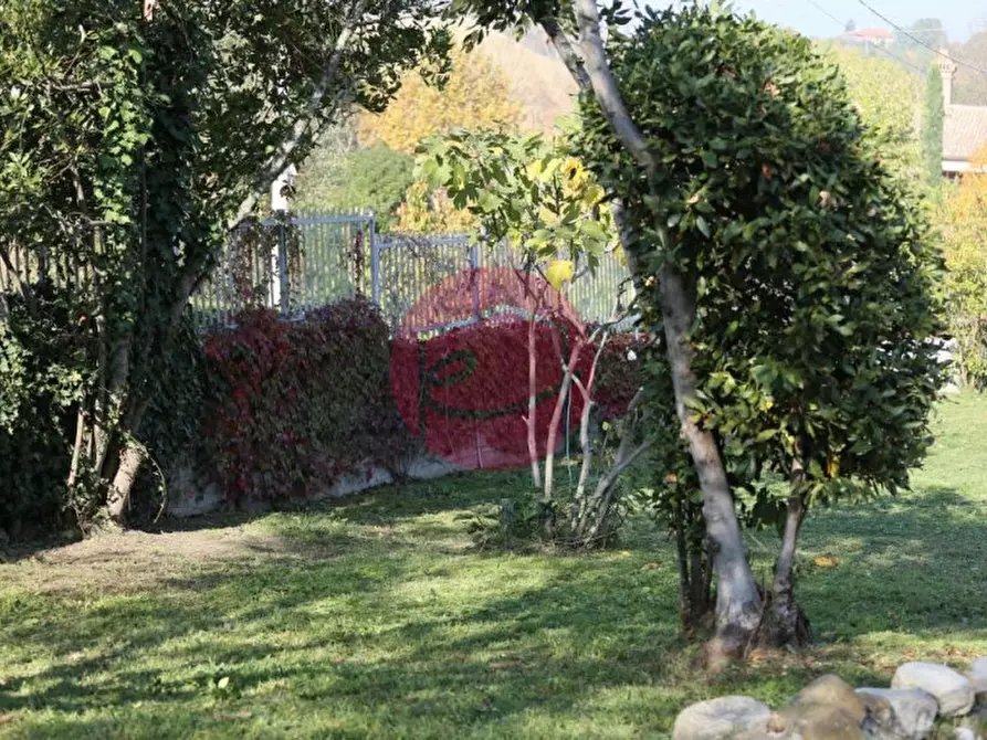 Immagine 12 di Villa in vendita  a Rimini