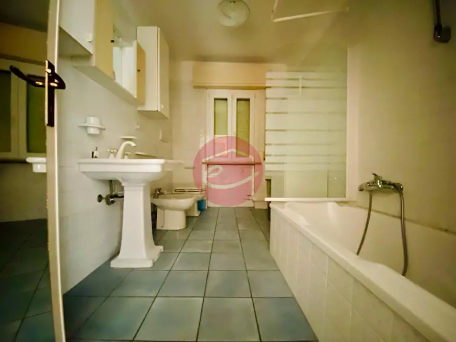 Immagine 32 di Villa in vendita  a Rimini