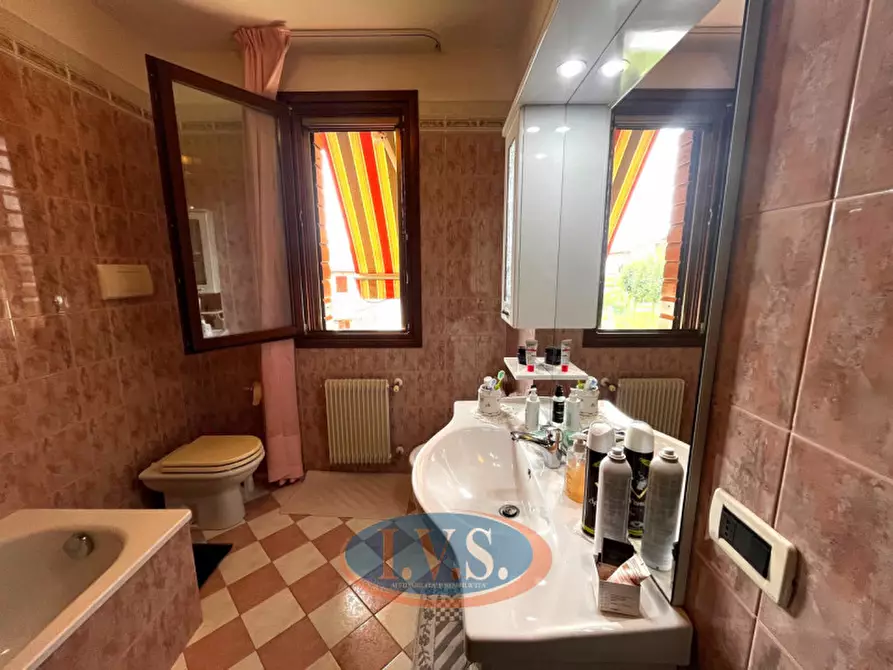 Immagine 12 di Casa trifamiliare in vendita  in Via Fausto Rossi a Limena