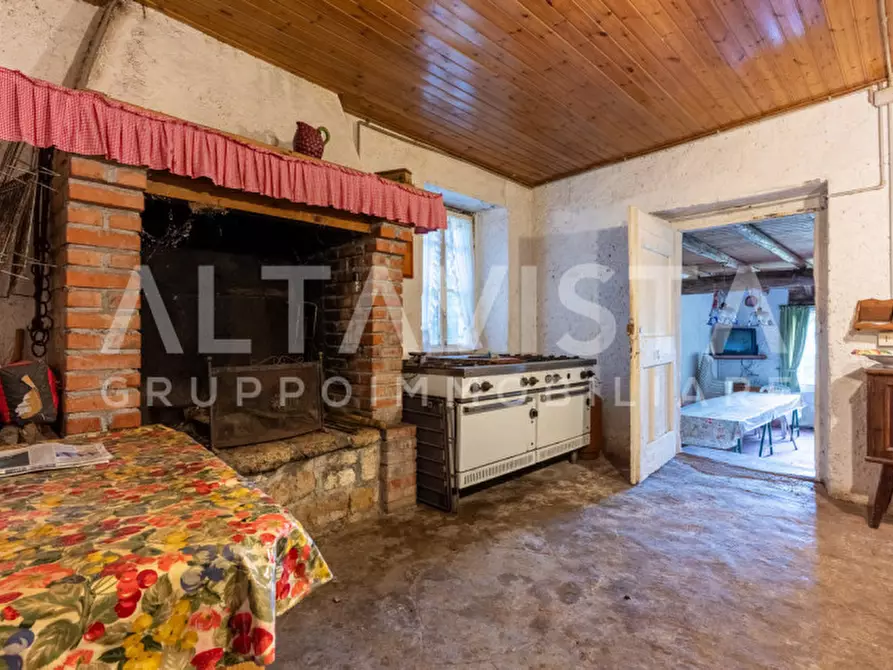 Immagine 7 di Rustico / casale in vendita  in Via Tesio a Paitone