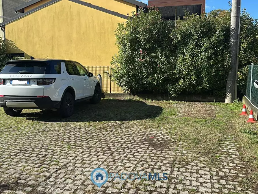 Immagine 12 di Villetta a schiera in vendita  in via Lungargine Brusegana a Padova