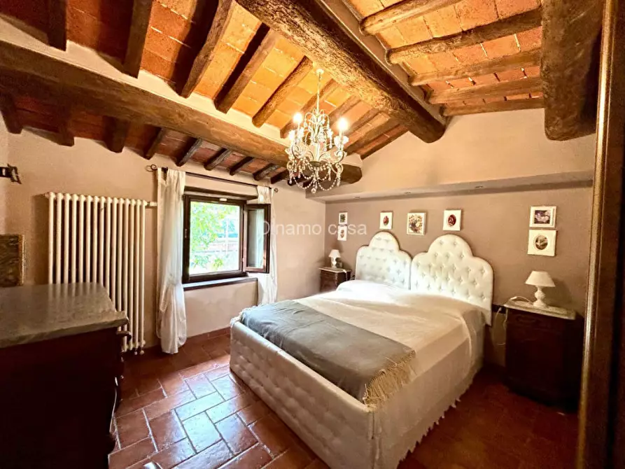 Immagine 13 di Rustico / casale in vendita  in Via Roccacerbaia a Vernio