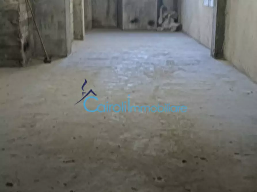 Immagine 5 di Garage in affitto  a Pavia