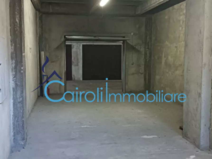 Immagine 7 di Garage in affitto  a Pavia