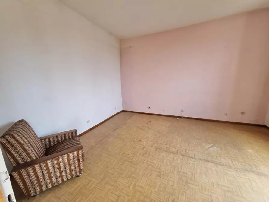 Immagine 5 di Appartamento in vendita  a Borgo D'anaunia