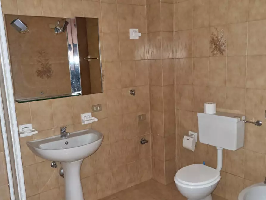 Immagine 14 di Appartamento in vendita  a Borgo D'anaunia