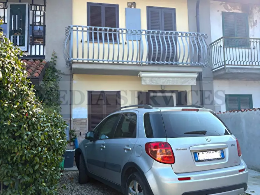 Immagine 2 di Villetta a schiera in vendita  in via Roma n° 35 a Gropello Cairoli