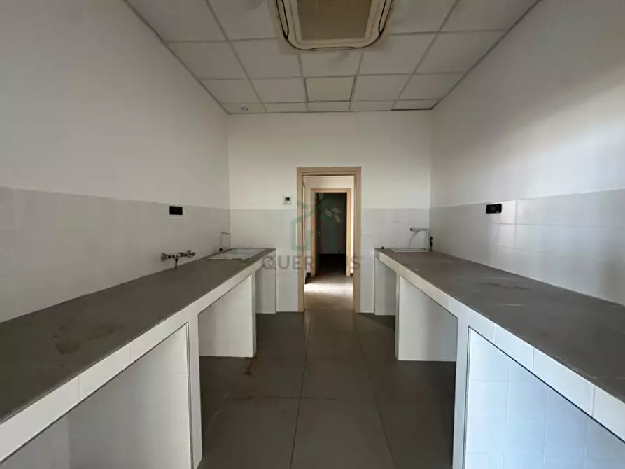 Immagine 20 di Capannone industriale in vendita  in Via Palazzina a Verona