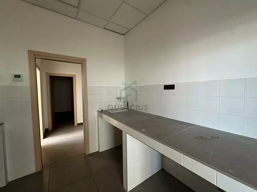 Immagine 21 di Capannone industriale in vendita  in Via Palazzina a Verona