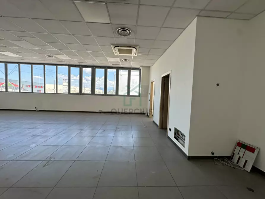 Immagine 26 di Capannone industriale in vendita  in Via Palazzina a Verona
