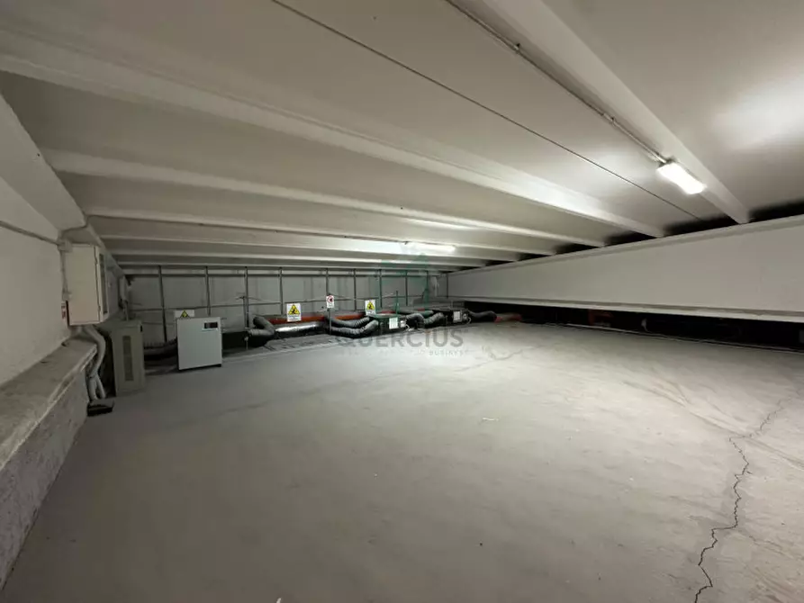 Immagine 39 di Capannone industriale in vendita  in Via Palazzina a Verona