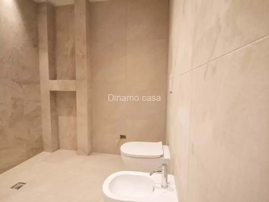 Immagine 12 di Appartamento in vendita  in Via Convenevole da Prato a Prato