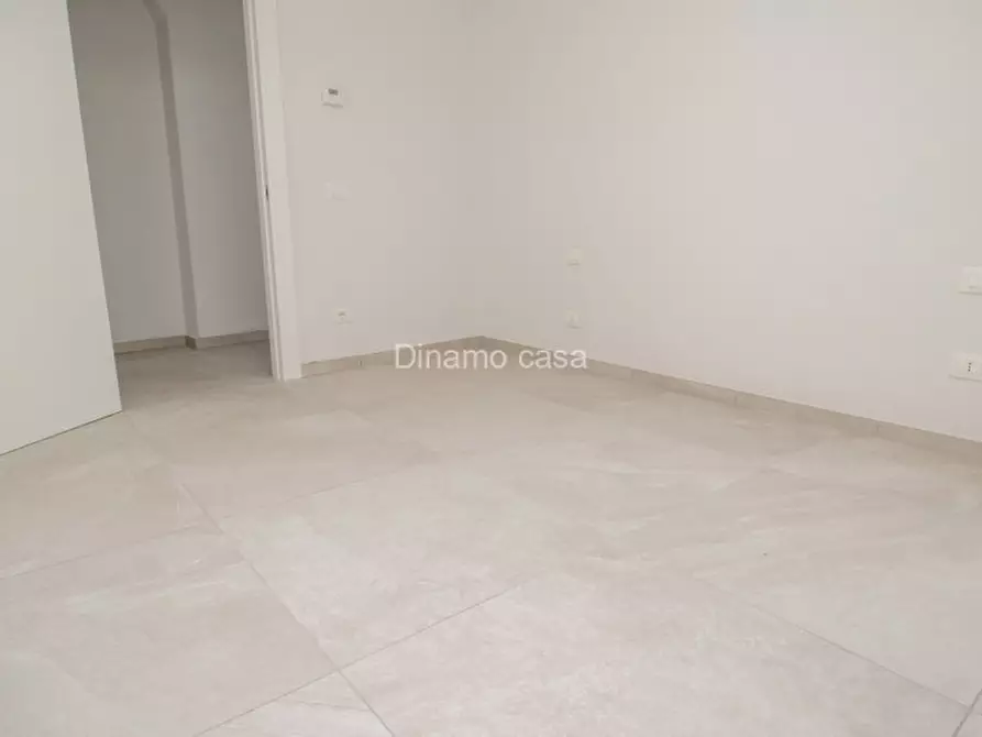 Immagine 4 di Appartamento in vendita  in Via Convenevole da Prato a Prato