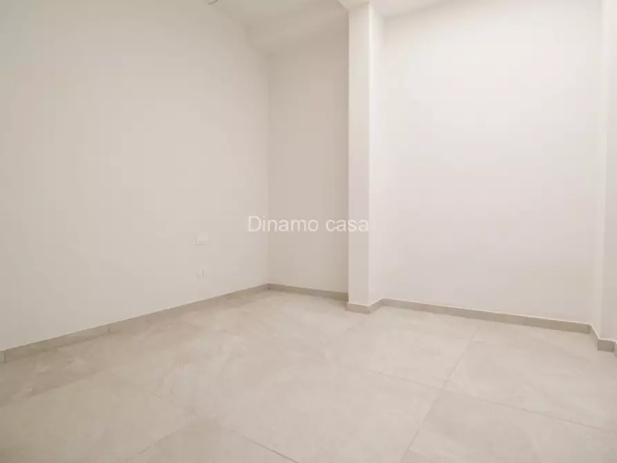 Immagine 5 di Appartamento in vendita  in Via Convenevole da Prato a Prato