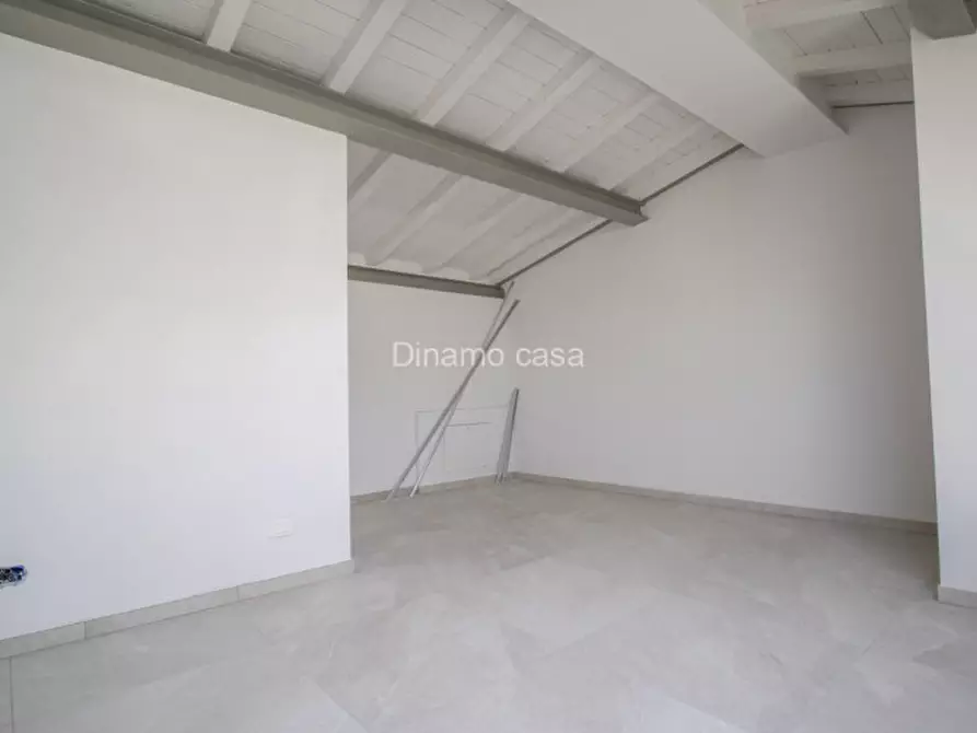 Immagine 10 di Appartamento in vendita  in Via Convenevole da Prato a Prato