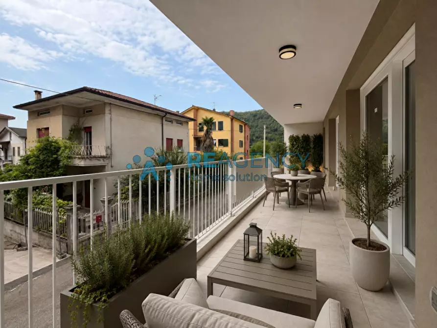 Immagine 4 di Appartamento in vendita  in VIA REGINA MARGHERITA a Valdagno
