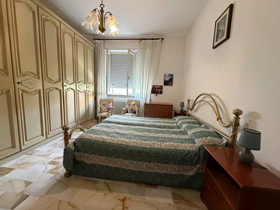 Immagine 9 di Appartamento in vendita  a Senigallia