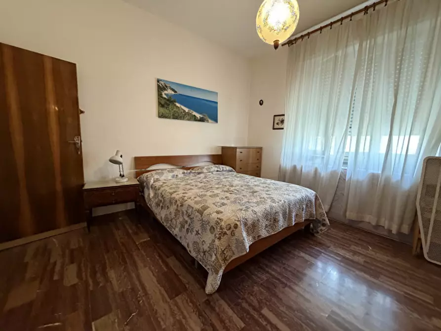 Immagine 17 di Appartamento in vendita  a Senigallia