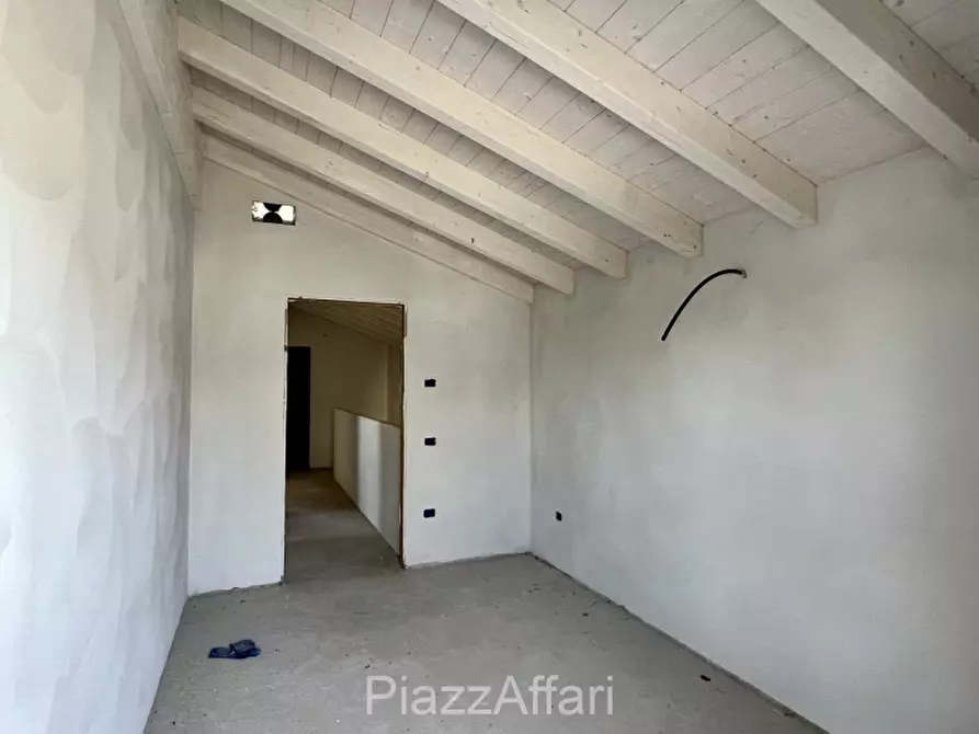 Immagine 17 di Casa bifamiliare in vendita  in Via Roma a Camponogara