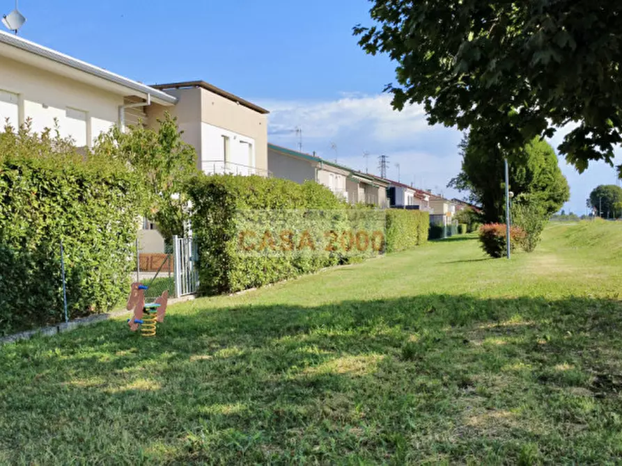 Immagine 24 di Casa trifamiliare in vendita  in via Mozart a Camposampiero