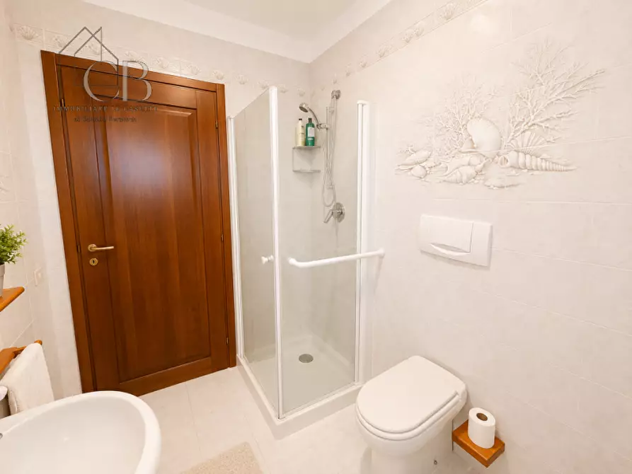 Immagine 21 di Appartamento in vendita  a Abano Terme