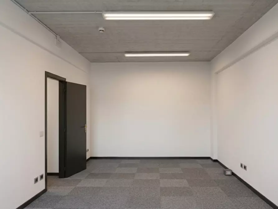 Immagine 9 di Ufficio in vendita  in via Nona Strada 23 Padova a Padova