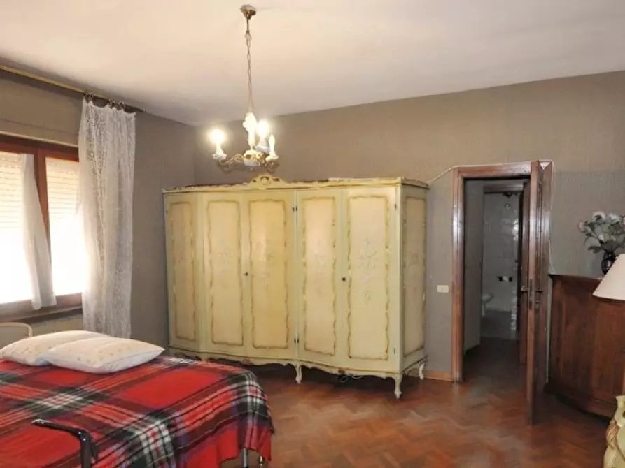 Immagine 10 di Appartamento in vendita  in Viale Europa a Terranuova Bracciolini