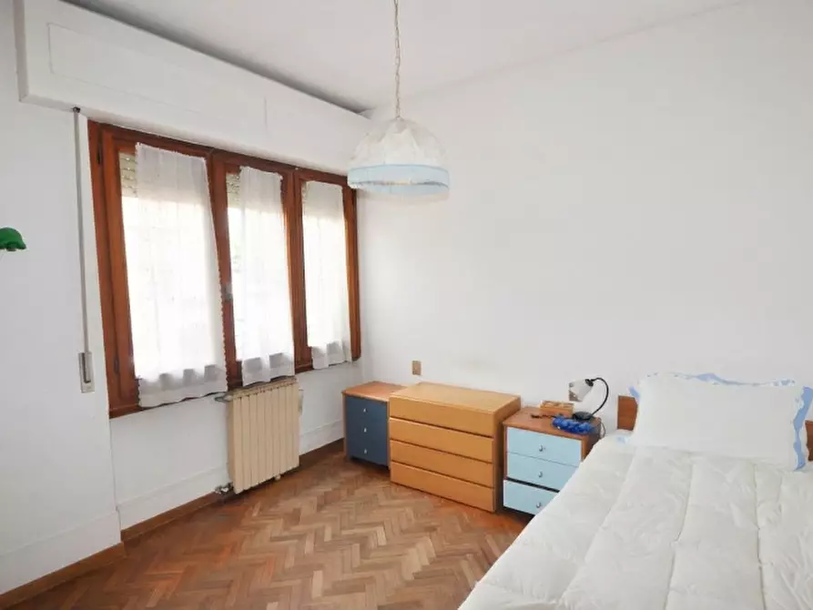 Immagine 11 di Appartamento in vendita  in Viale Europa a Terranuova Bracciolini