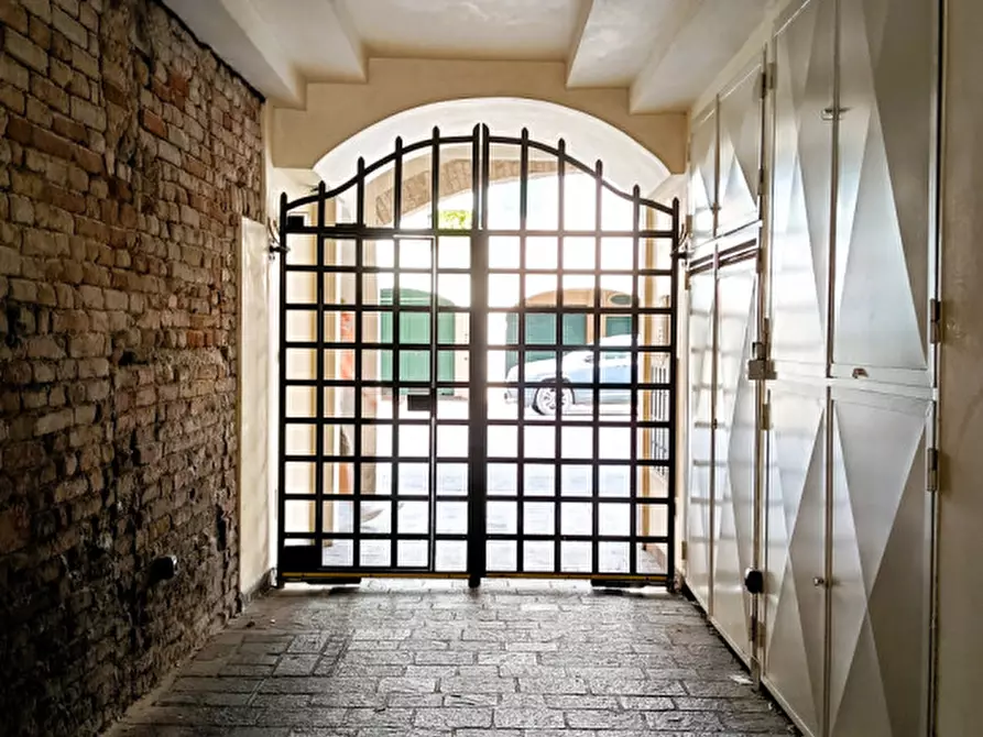 Immagine 1 di Appartamento in vendita  a Padova