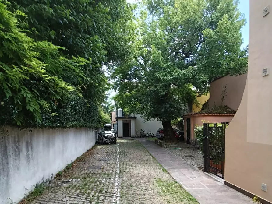 Immagine 17 di Appartamento in vendita  a Padova