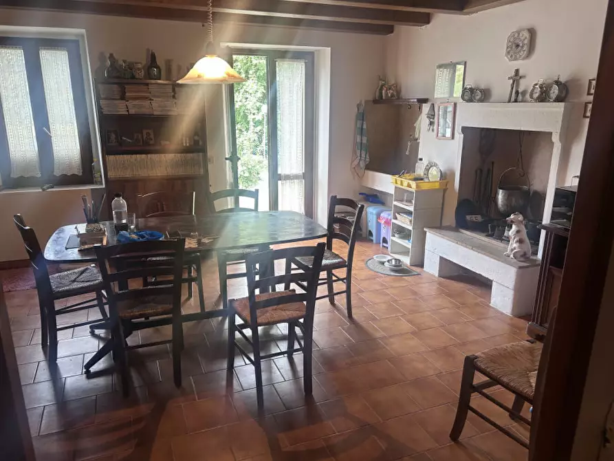 Immagine 5 di Rustico / casale in vendita  in Via Arzerè a Bosco Chiesanuova