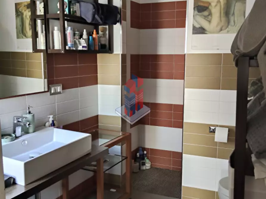 Immagine 18 di Appartamento in vendita  in VIA B. CARACCIOLO - PARCO TUCCI a Napoli