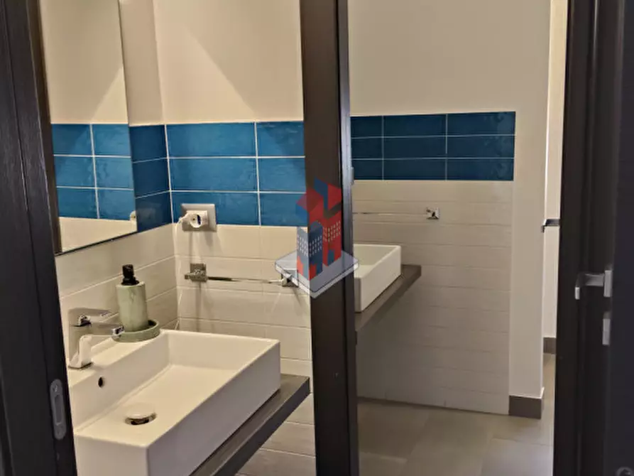 Immagine 24 di Appartamento in vendita  in VIA B. CARACCIOLO - PARCO TUCCI a Napoli