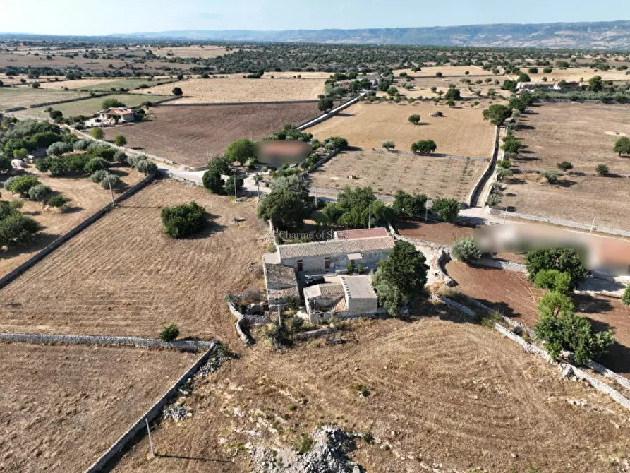 Immagine 2 di Casa indipendente in vendita  in Contrada Commaldo Superiore a Modica
