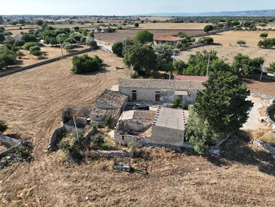 Immagine 5 di Casa indipendente in vendita  in Contrada Commaldo Superiore a Modica