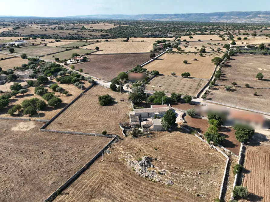 Immagine 11 di Casa indipendente in vendita  in Contrada Commaldo Superiore a Modica