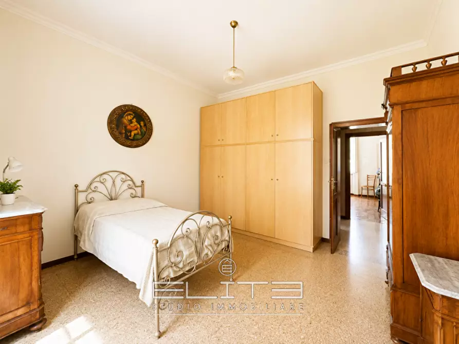Immagine 3 di Appartamento in vendita  in Via Francesco Rismondo a Ancona