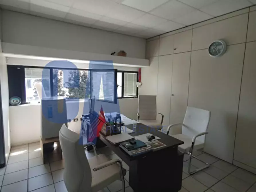 Immagine 8 di Magazzino in vendita  in VIA LIRONE a Peschiera Borromeo