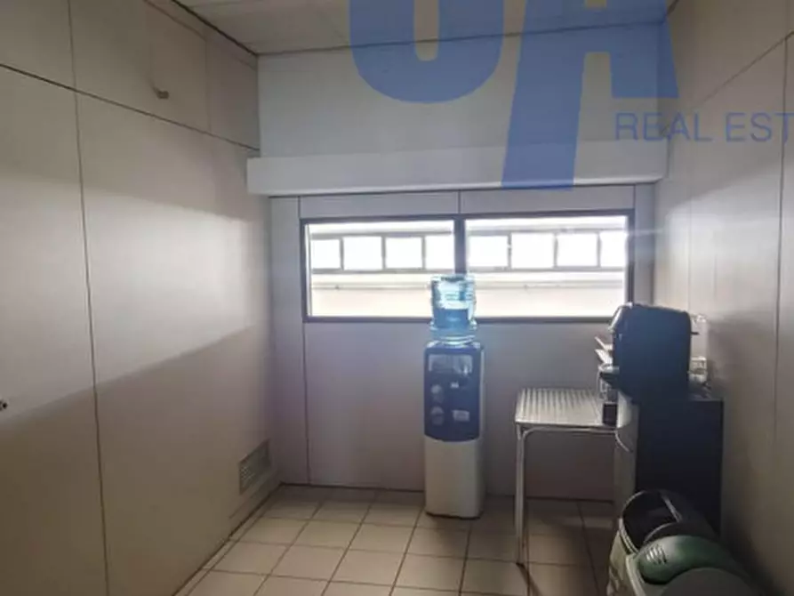 Immagine 20 di Magazzino in vendita  in VIA LIRONE a Peschiera Borromeo