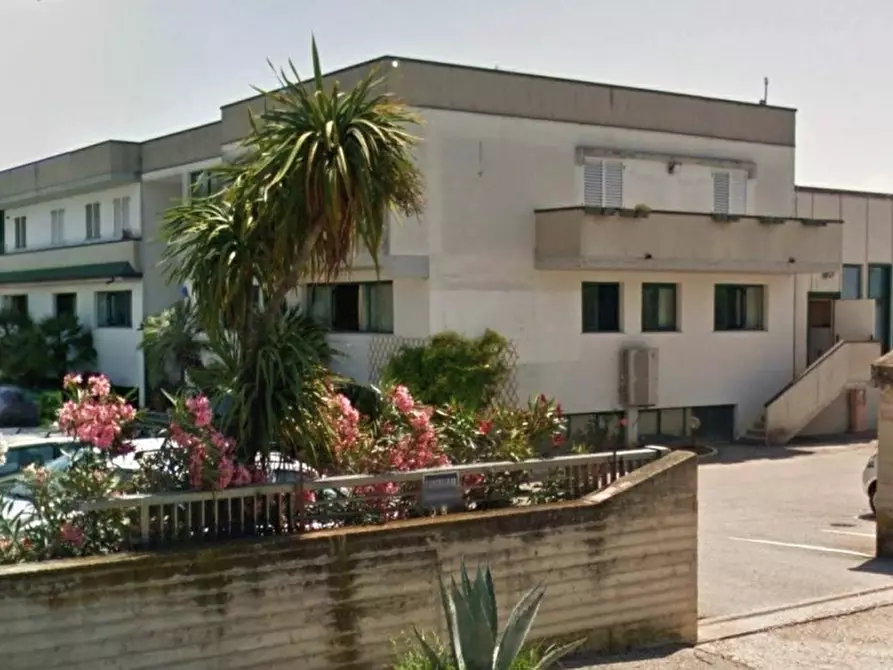 Immagine 1 di Capannone industriale in vendita  in Via Leonardo da Vinci, 31, 64013 Corropoli TE, Italia a Corropoli